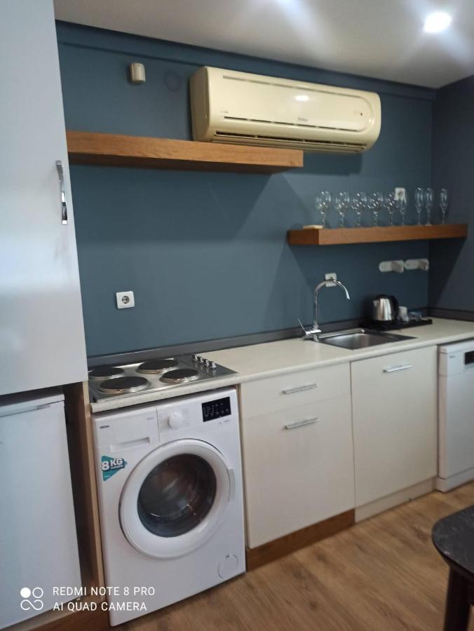 Dry Suits Apartment อิสตันบูล ภายนอก รูปภาพ